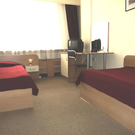 Hotel Of Bulgarian Academy Of Sciences Sofya Oda fotoğraf